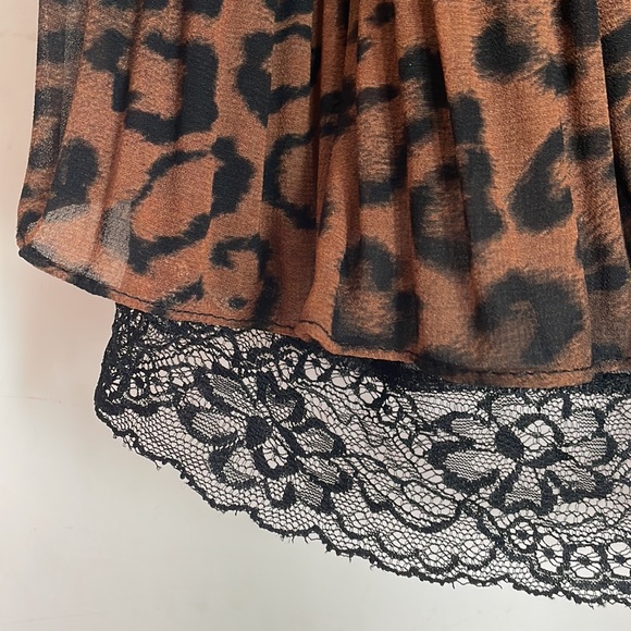 Zara Pleated Camisole with Lace Trimming. - Picture 4 of 5